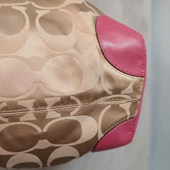 Coach Monogram Hobo - Picture 7 of 12